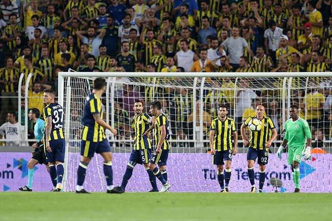 Fenerbahçe veda etti