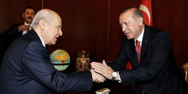 Erdoğan ile Bahçeli görüşmesinde parti amblemleri konuşuldu