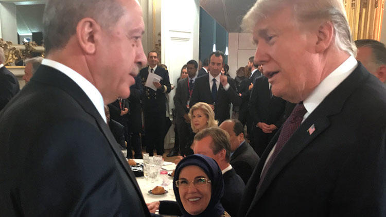Erdoğan, Trump'la bir araya geldi