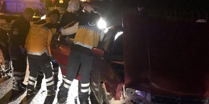 Isparta'da kazada 21 kişi yaralandı