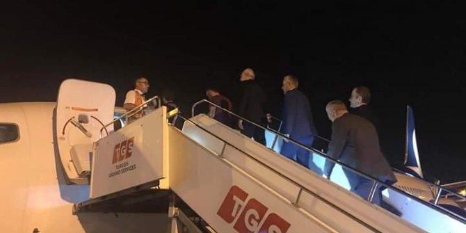 Kılıçdaroğlu tarifeli uçakla uçtu