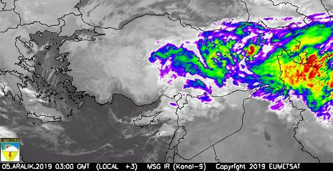 Son Dakika: Meteoroloji Saat Verip Uyardı! Sağanak Yağış Ve Kar...